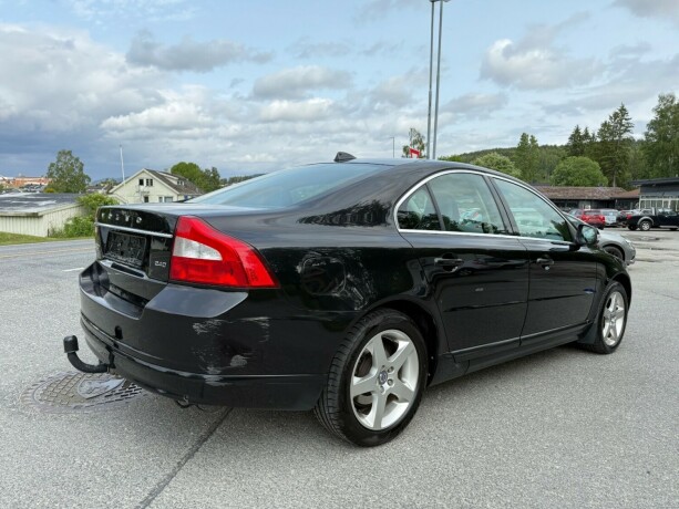 volvo-s80-diesel-2007-big-4
