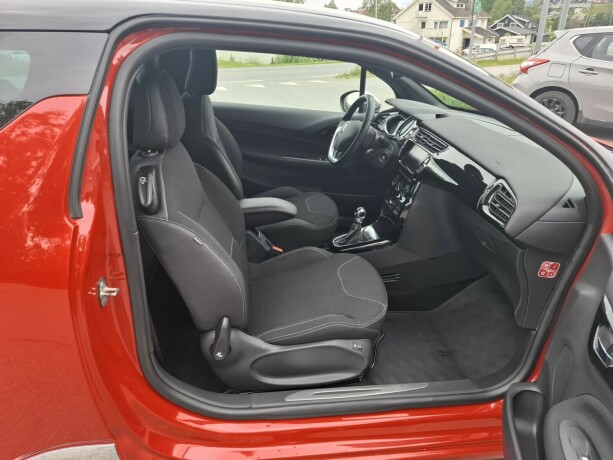 citroen-ds3-diesel-2013-big-14