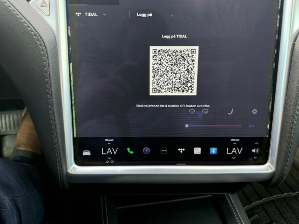 tesla-model-s-elektrisitet-2015-big-13