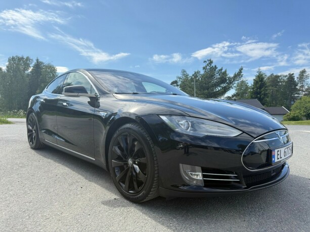 tesla-model-s-elektrisitet-2015-big-6