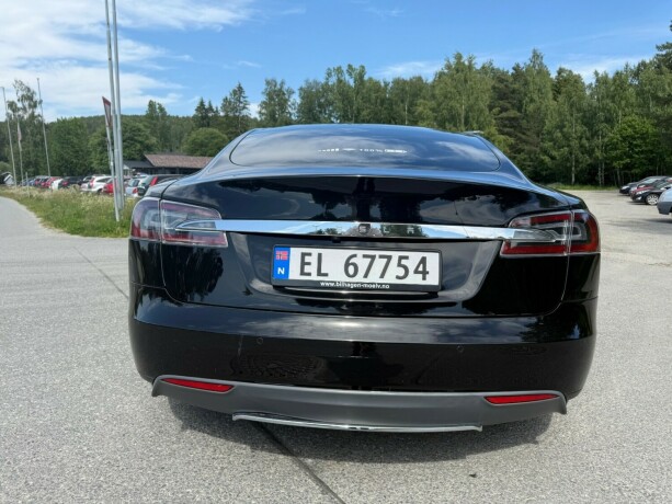 tesla-model-s-elektrisitet-2015-big-3