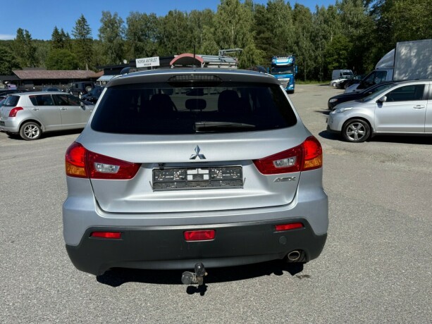 mitsubishi-asx-diesel-2010-big-3