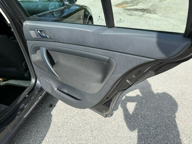 skoda-superb-diesel-2008-big-10