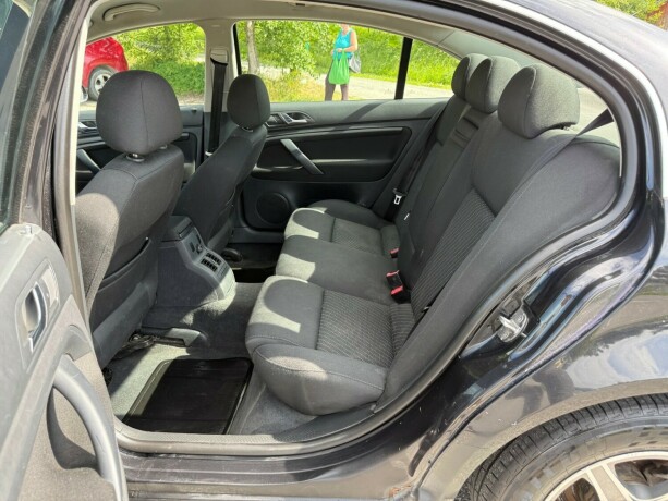 skoda-superb-diesel-2008-big-13