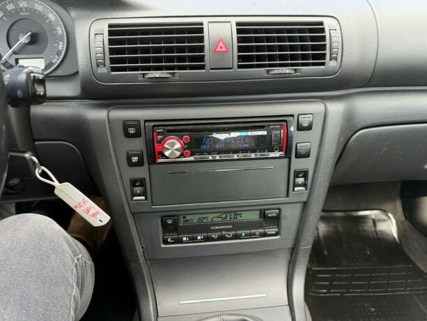 skoda-superb-diesel-2008-big-18