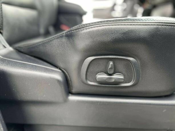 mitsubishi-pajero-diesel-2011-big-13
