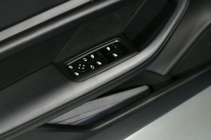 porsche-taycan-cross-turismo-elektrisitet-2022-big-19