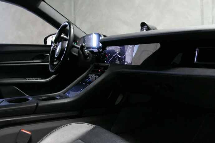 porsche-taycan-cross-turismo-elektrisitet-2022-big-5