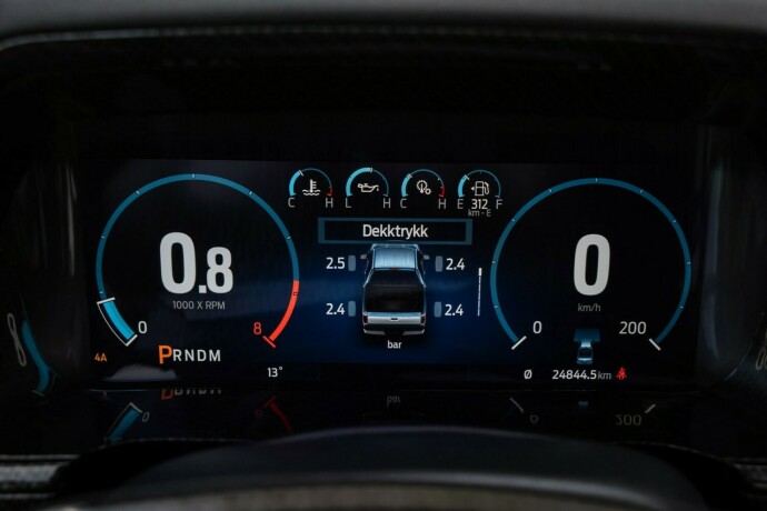 ford-f-serie-bensin-2022-big-20
