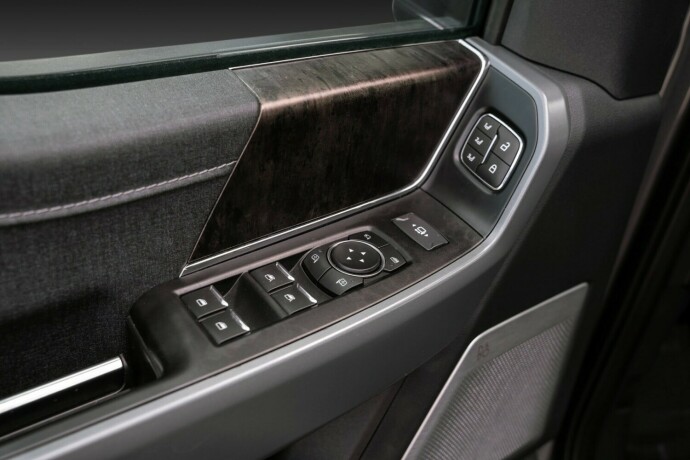 ford-f-serie-bensin-2022-big-34