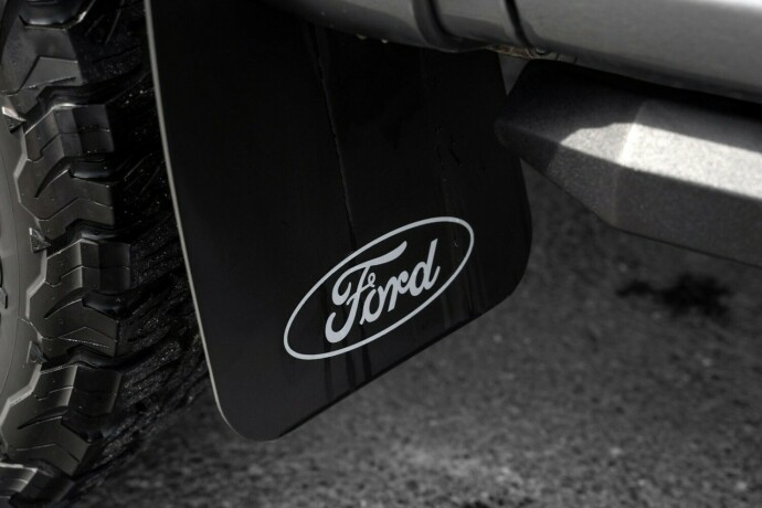 ford-f-serie-bensin-2022-big-10