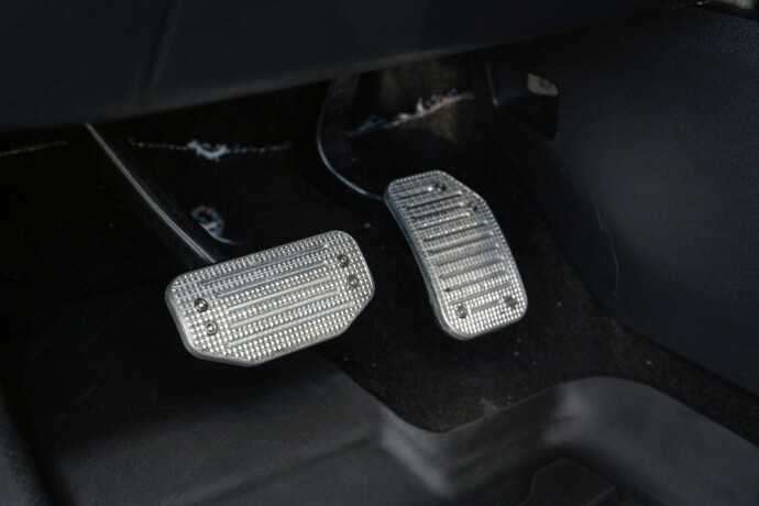 ford-f-serie-bensin-2022-big-37