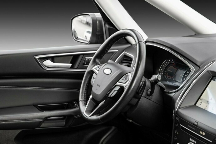 ford-galaxy-diesel-2018-big-25