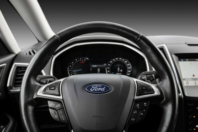ford-galaxy-diesel-2018-big-10