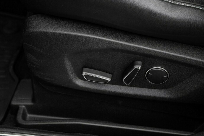 ford-galaxy-diesel-2018-big-19