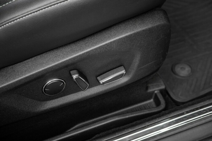 ford-galaxy-diesel-2018-big-26