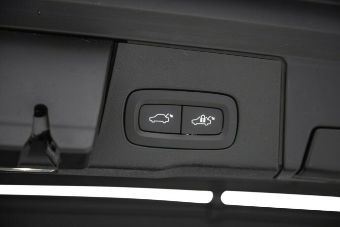 volvo-xc-60-elektrisitetbensin-2021-big-24