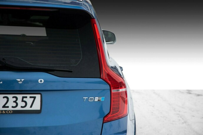 volvo-xc-90-elektrisitetbensin-2016-big-8