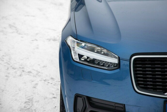 volvo-xc-90-elektrisitetbensin-2016-big-4
