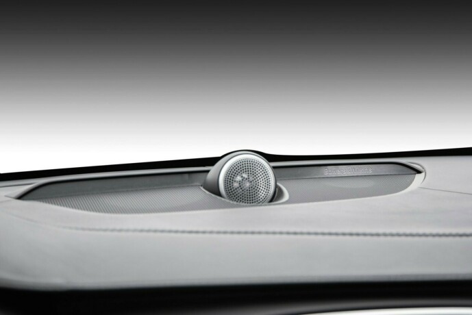 volvo-xc-90-elektrisitetbensin-2016-big-20