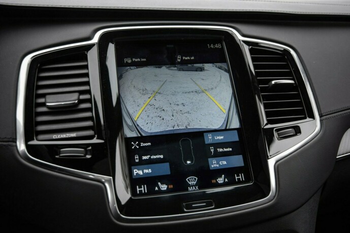 volvo-xc-90-elektrisitetbensin-2016-big-15