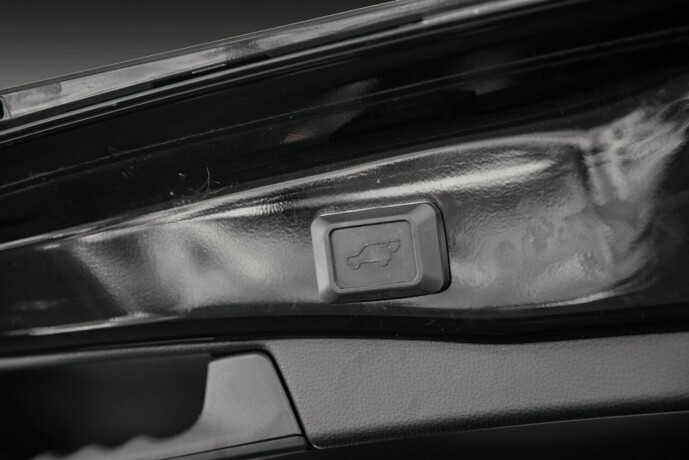 toyota-rav4-plug-in-hybrid-elektrisitetbensin-2021-big-21