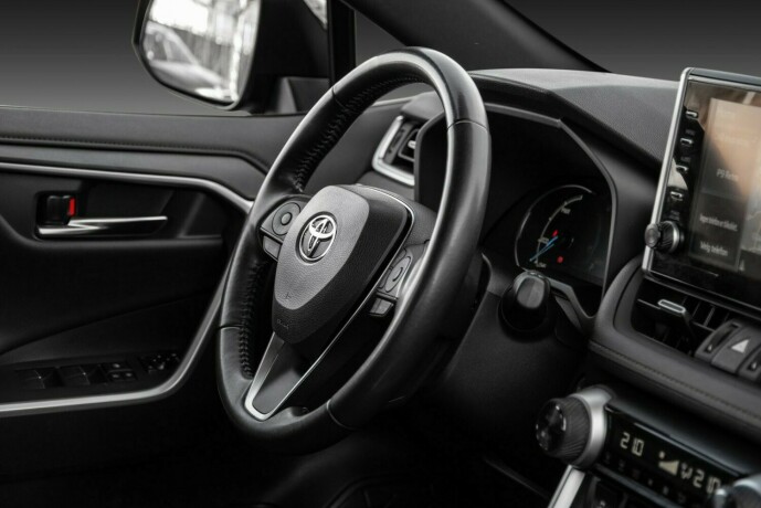 toyota-rav4-plug-in-hybrid-elektrisitetbensin-2021-big-22