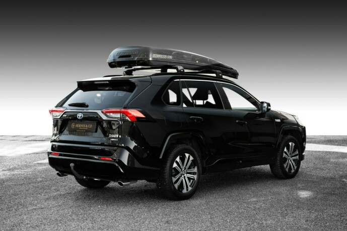 toyota-rav4-plug-in-hybrid-elektrisitetbensin-2021-big-5