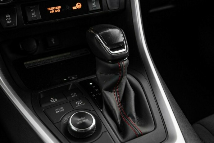 toyota-rav4-plug-in-hybrid-elektrisitetbensin-2021-big-10