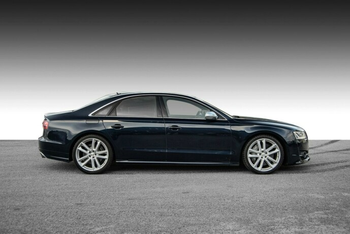 audi-s8-bensin-2016-big-10