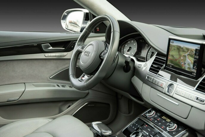 audi-s8-bensin-2016-big-34
