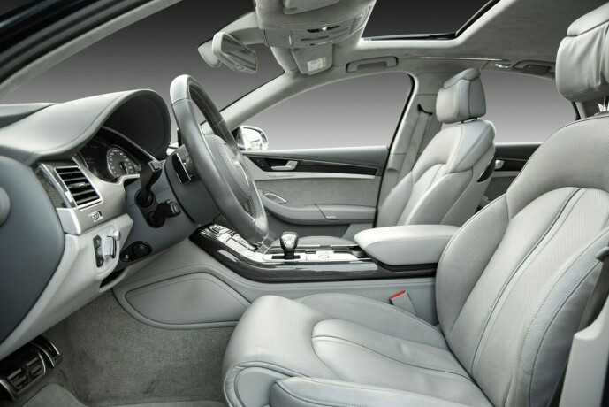 audi-s8-bensin-2016-big-26