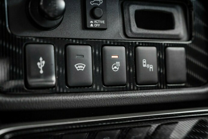 mitsubishi-outlander-elektrisitetbensin-2019-big-23