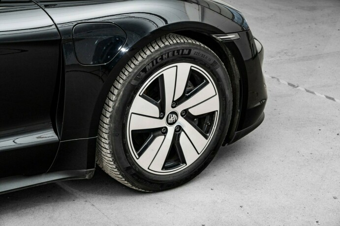 porsche-taycan-elektrisitet-2021-big-8