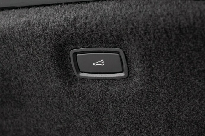 porsche-taycan-elektrisitet-2021-big-28