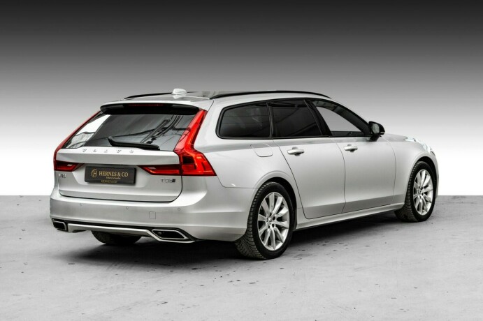 volvo-v90-elektrisitetbensin-2020-big-5