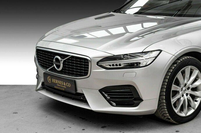 volvo-v90-elektrisitetbensin-2020-big-2