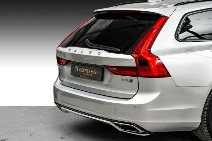 volvo-v90-elektrisitetbensin-2020-big-6