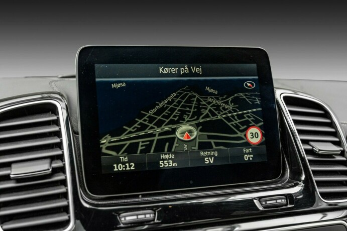 mercedes-benz-gle-diesel-2016-big-22