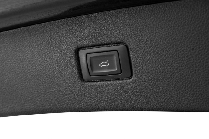 audi-q7-elektrisitetdiesel-2017-big-29