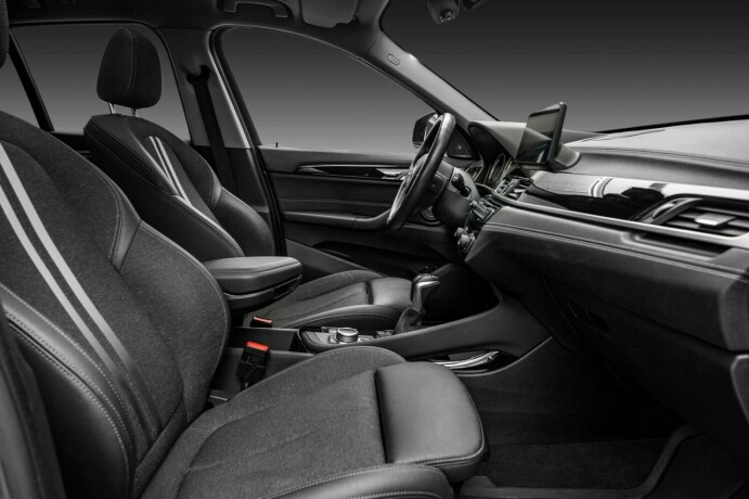 bmw-x1-elektrisitetbensin-2021-big-14