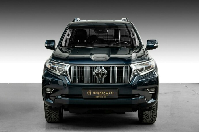 toyota-land-cruiser-diesel-2019-big-6