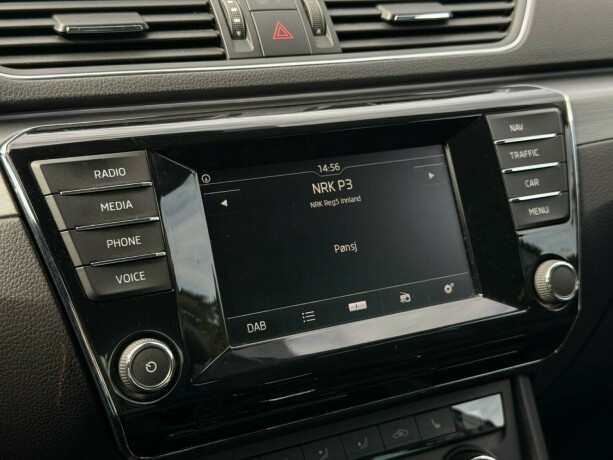 skoda-superb-diesel-2016-big-14