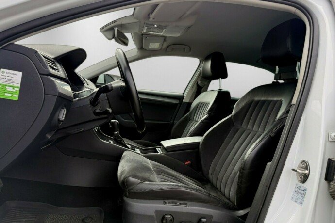 skoda-superb-diesel-2016-big-21
