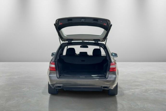 mercedes-benz-e-klasse-diesel-2012-big-4