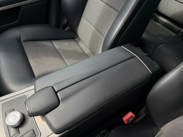 mercedes-benz-e-klasse-diesel-2012-big-16