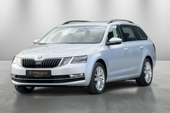 skoda-octavia-bensin-2019-big-0
