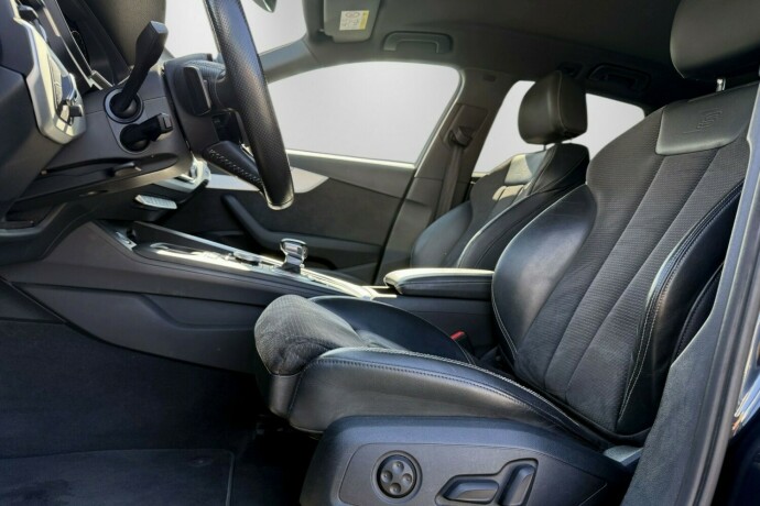 audi-a4-bensin-2016-big-10