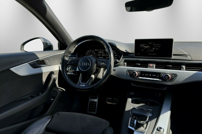 audi-a4-bensin-2016-big-13