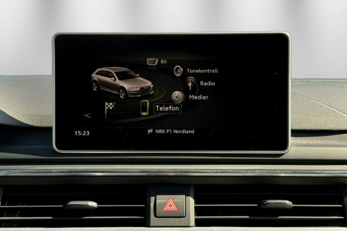 audi-a4-bensin-2016-big-25